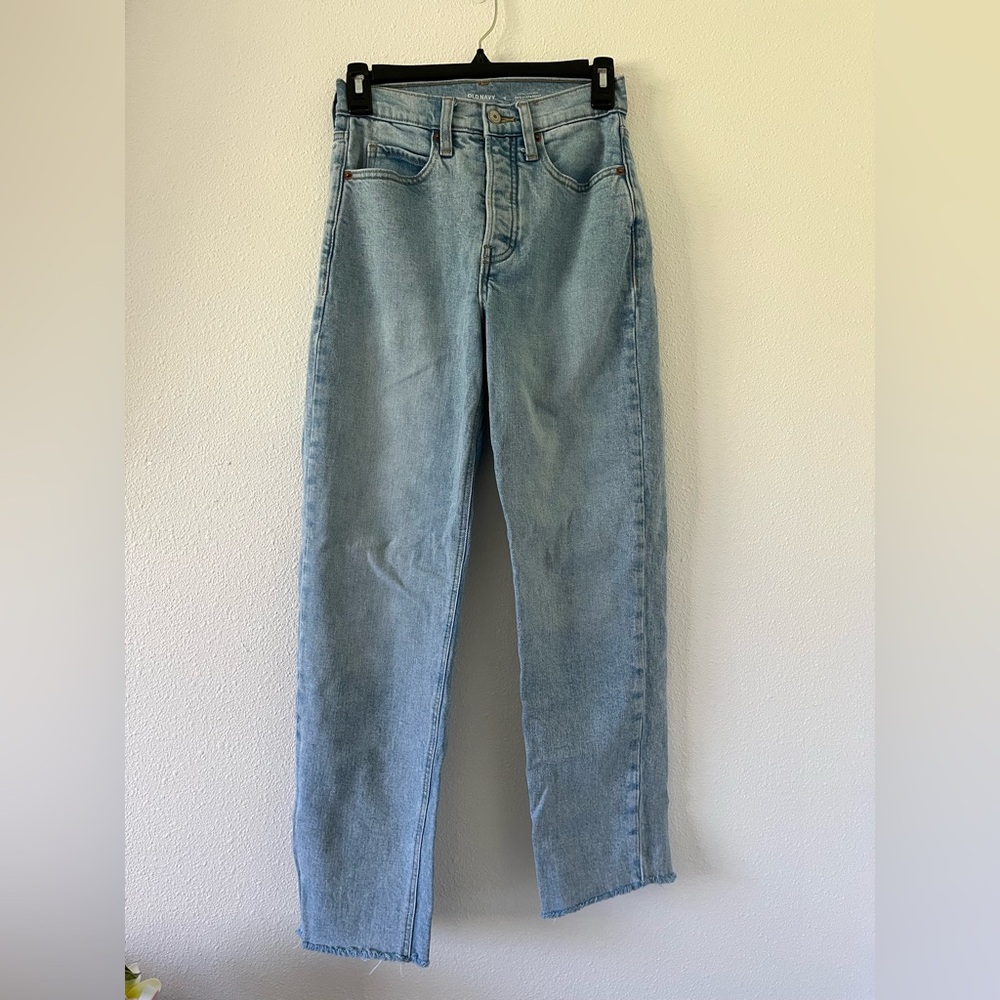 Old Navy extra high-rise, sky hi-straight jeans